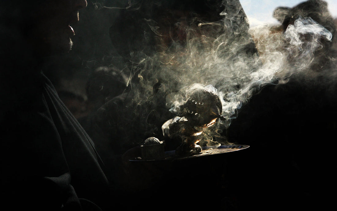The Timeless Union of Frankincense and Myrrh: History, Rituals, and Harmony