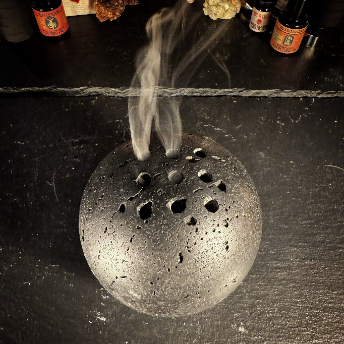 Nigredo Orb- Black Stone Burner Set