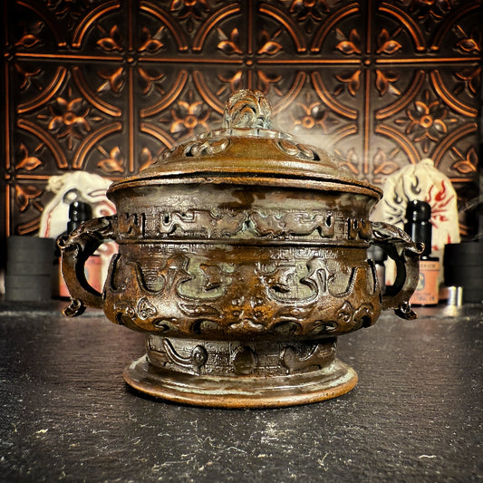 The Emberling – Lidded Burner Set